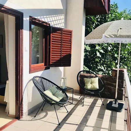 Semesterbostad Wildrose Badacsonytomaj