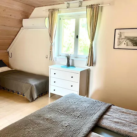 Wildrose Semesterbostad