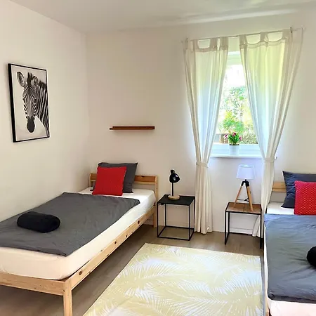 Semesterbostad Wildrose *