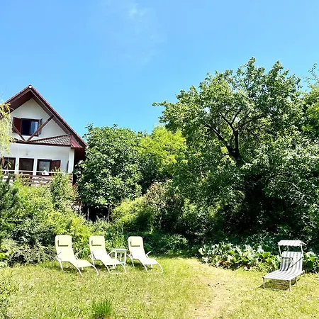 Semesterbostad Wildrose Badacsonytomaj