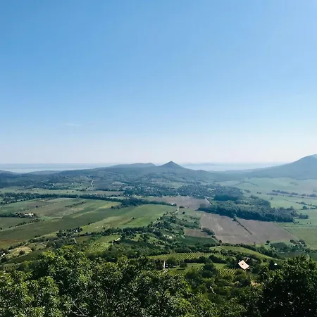 Wildrose Semesterbostad Badacsonytomaj