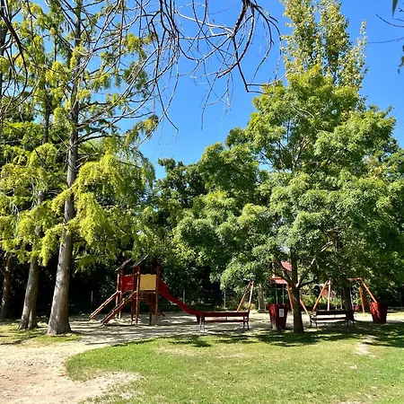 Wildrose Semesterbostad *